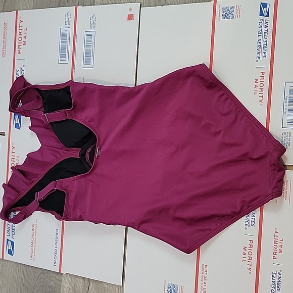 DKNY Ruffle Plunge Ruffle burgundy red One Piece Swimsuit - Picture 6 of 12